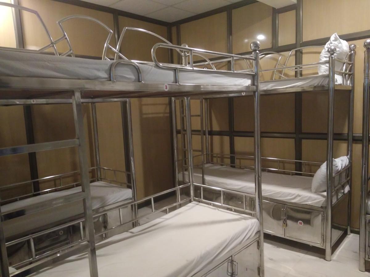 Super Capital O Hotel Konar Inn Turambhe Ngoại thất bức ảnh